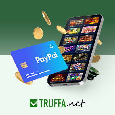 Il logo di PayPal e delle chip da casinò