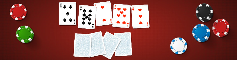 Una partita a Omaha poker, con le cinque carte comuni sul tavolo insieme alle quattro carte private del singolo giocatore