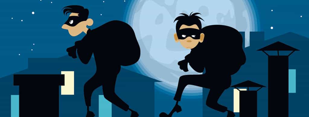 Un ladro che scappa con il bottino