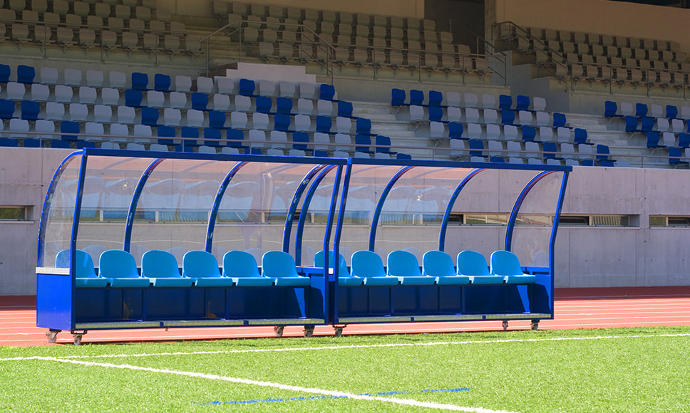 Panchina stadio vuota