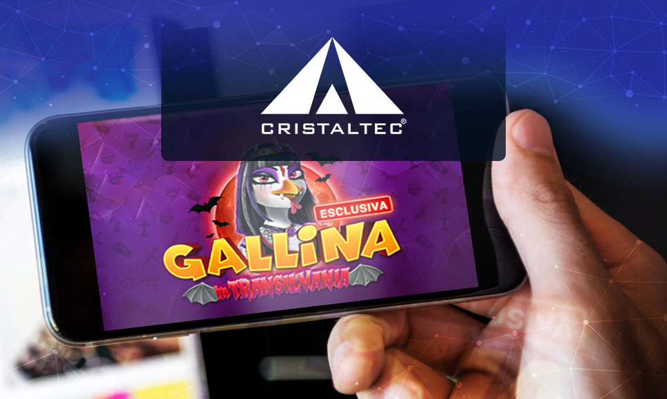 Gallina in Transilvania su smartphone e logo Cristaltec