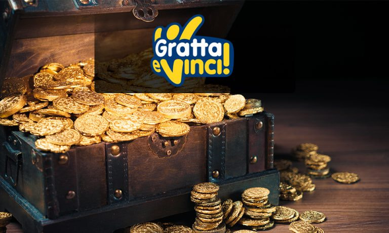 Baule con monete d'oro e logo Gratta e Vinci