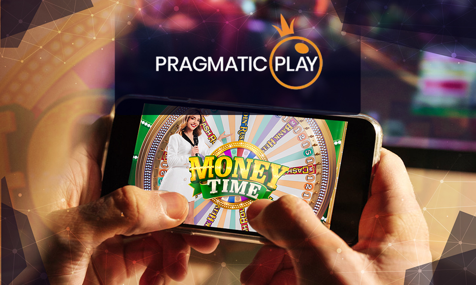 Logo Pragmatic Play e smartphone con game show Money Time