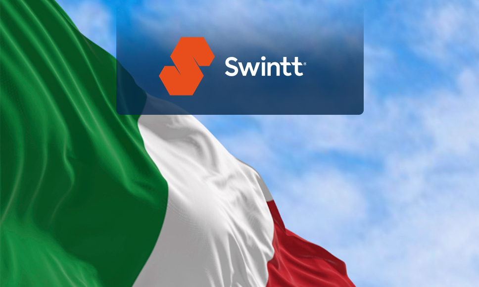 Logo Swintt e bandiera italiana